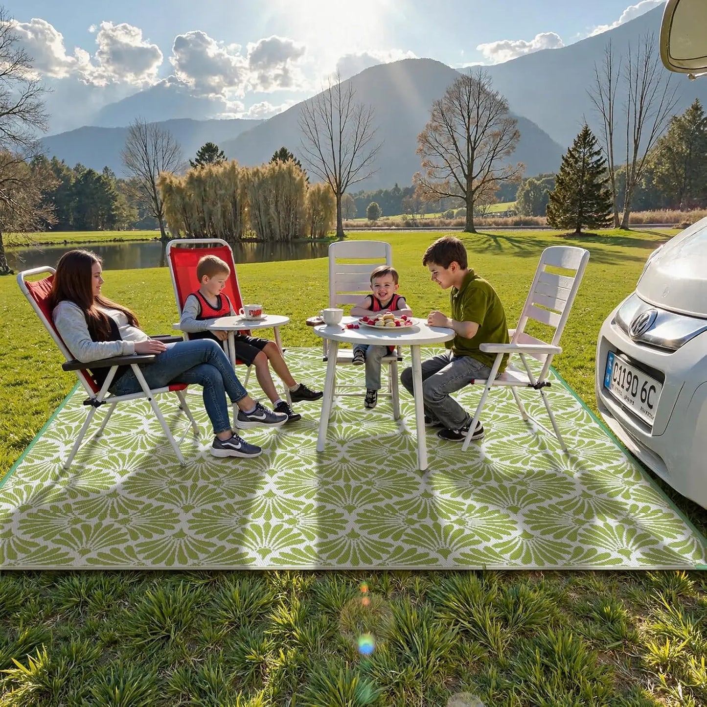 Lightweight Outdoor Plastic Rug Waterproof Mat Camping Picnics