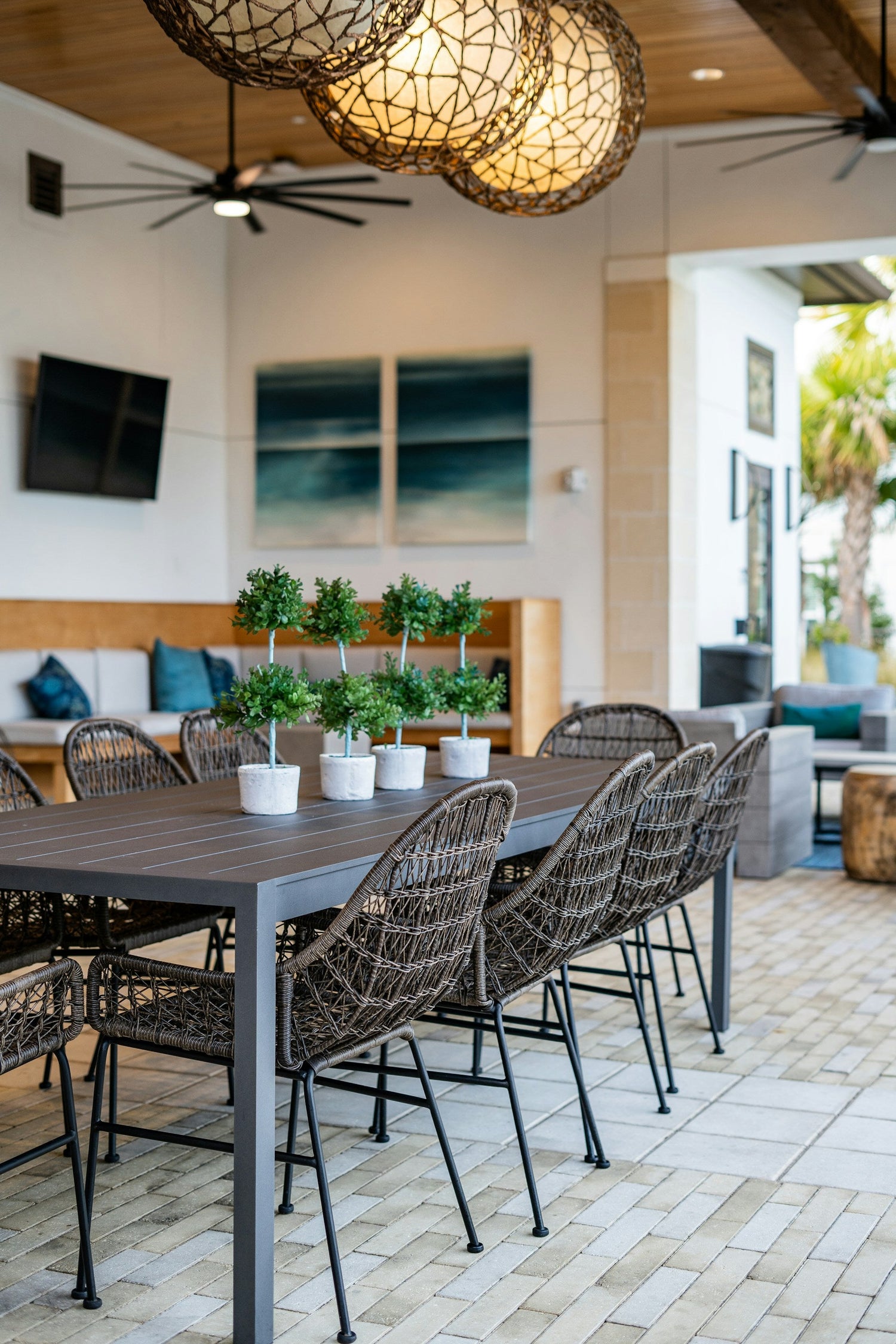 Patio & Garden Furniture