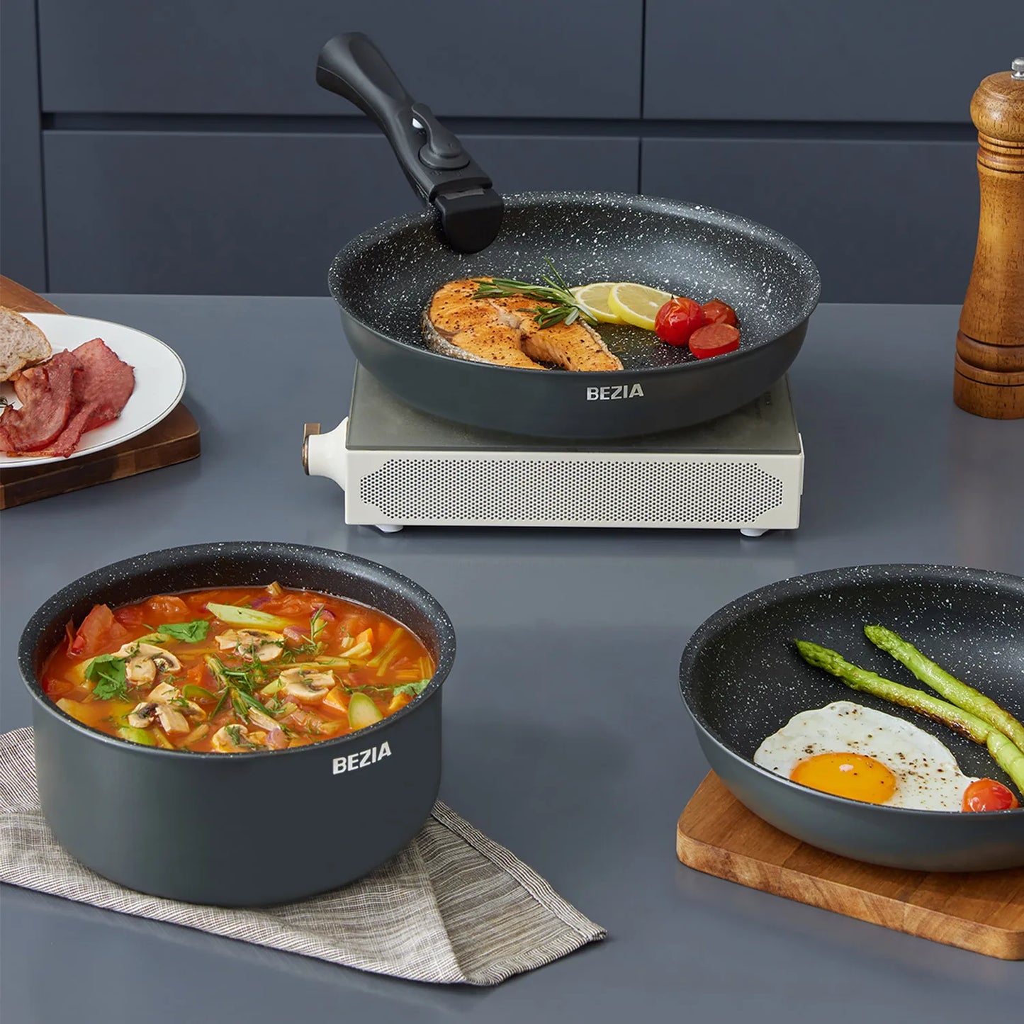 Induction Cookware Set, 10 Pieces, Nonstick Pots And Pans With Removable Handles