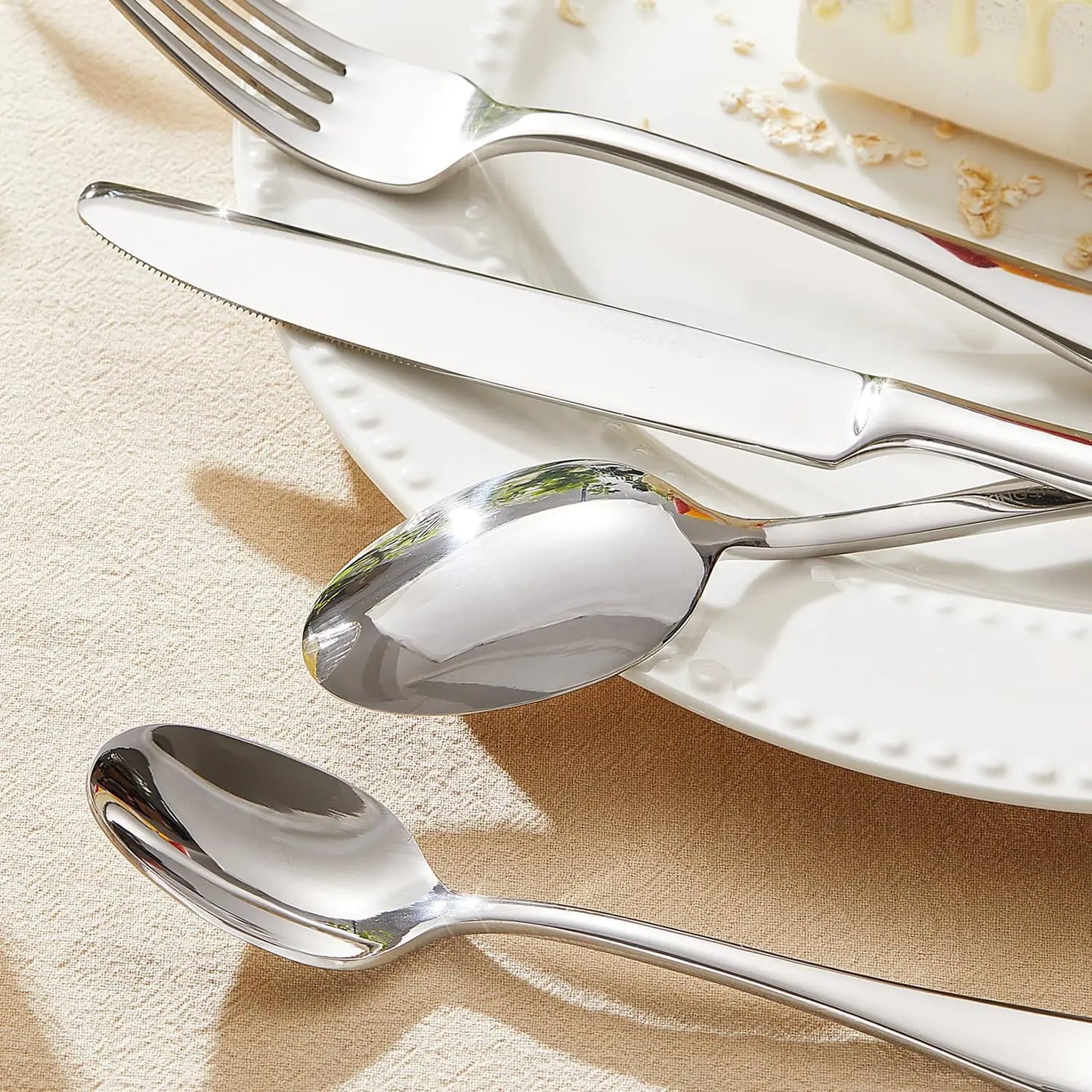 65 Piece Stainless Steel Flatware Set For 12 With Utensils