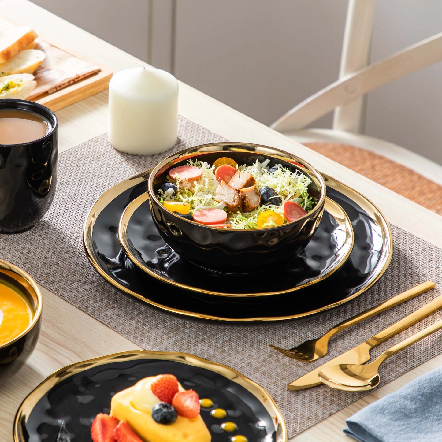 Malacasa 16/32 Piece Porcelain Dinnerware Set Collection