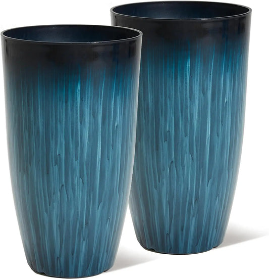 Lightweight Round Plant Pots Set Of Two With Drainage Holes