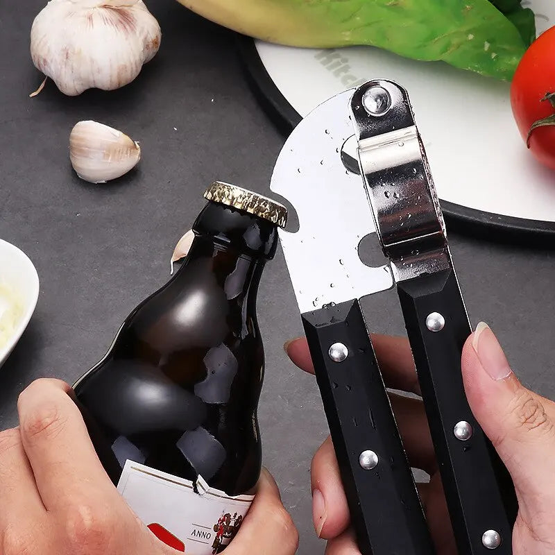 Manual Garlic Press In Stainless Steel For Fresh Flavor